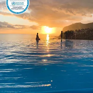 Formosa - Infinity Pool Funchal (Madeira)